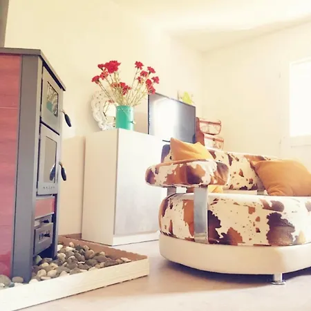 Сasa de vacaciones Pine Oasis Zavidovici